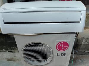Sell Used Air Condition (AC) in Alimosho Lagos